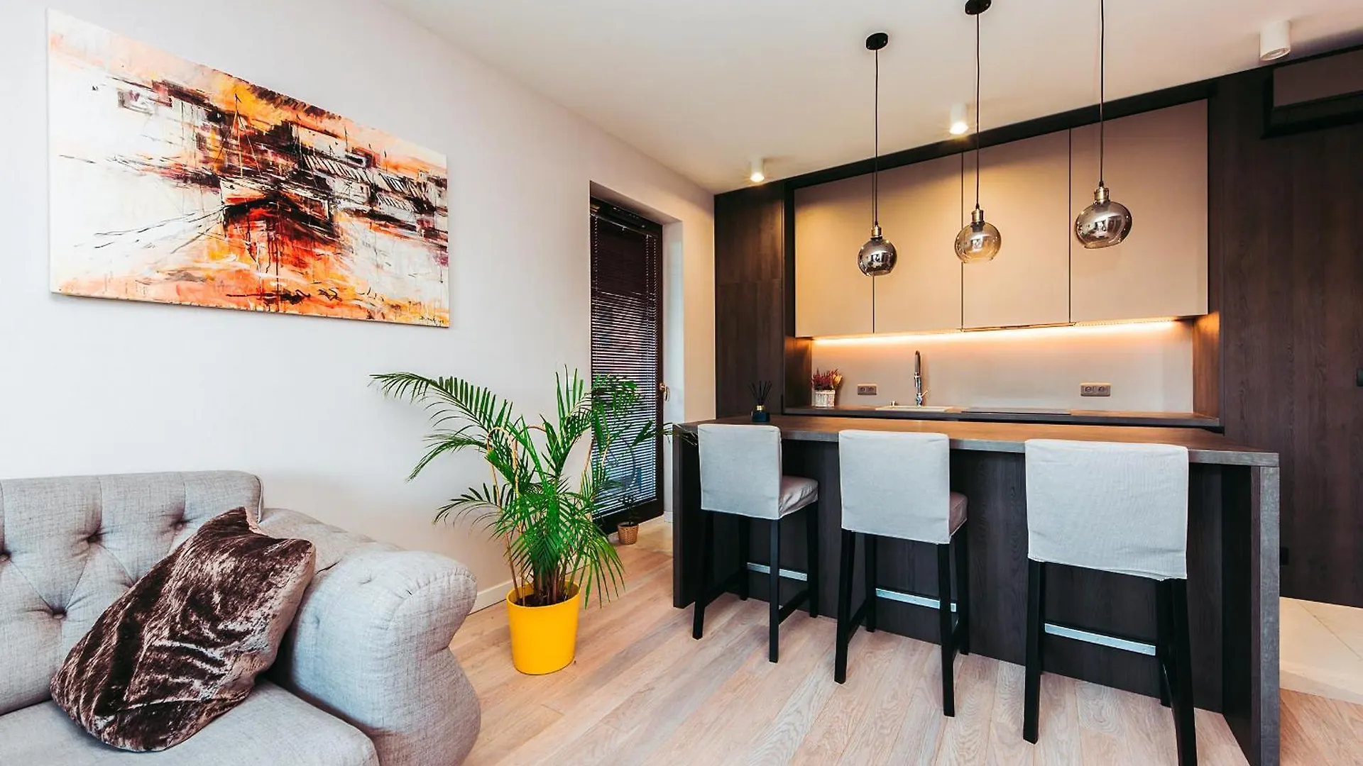 Apartment High Standard Close To The Center/Free Parking. Warsaw