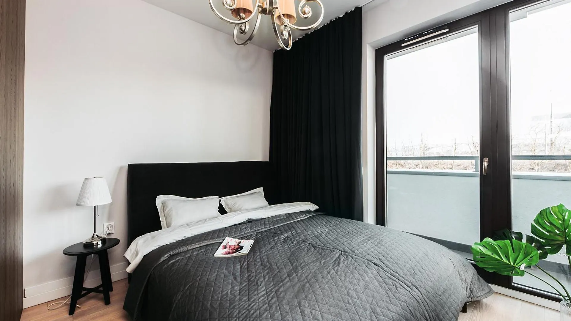 High Standard Close To The Center/Free Parking. Warsaw Poland