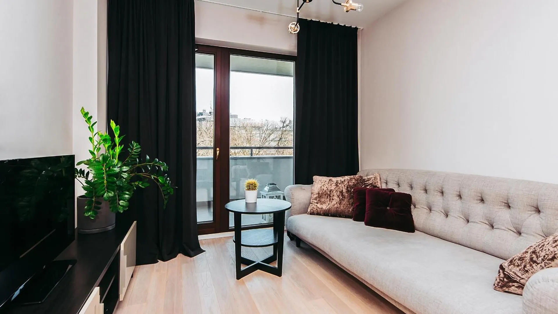 Apartamento High Standard Close To The Center/Free Parking. Varsovia